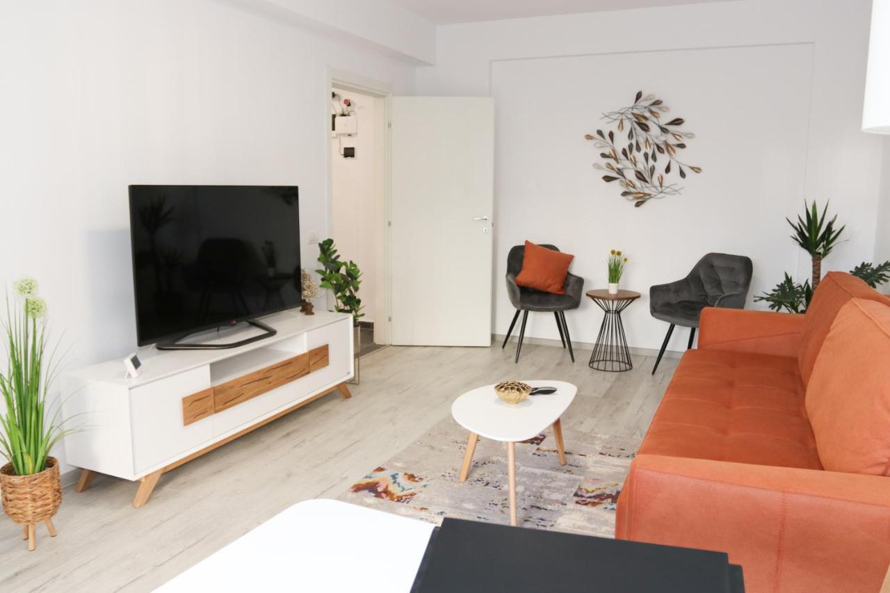 Lazo Two Room- Luxury Apartment ブカレスト エクステリア 写真