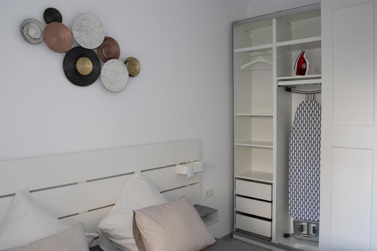Lazo Two Room- Luxury Apartment ブカレスト エクステリア 写真