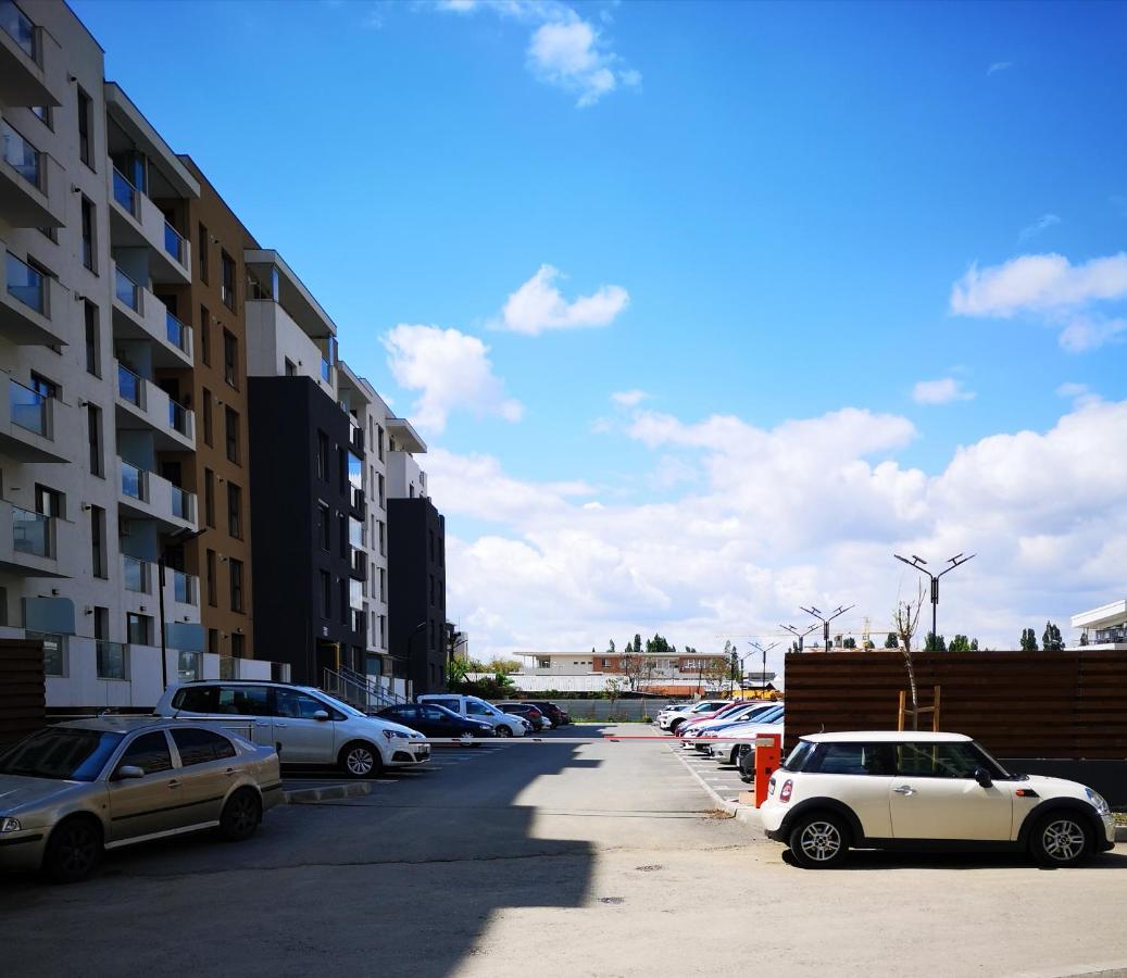 Lazo Two Room- Luxury Apartment ブカレスト エクステリア 写真